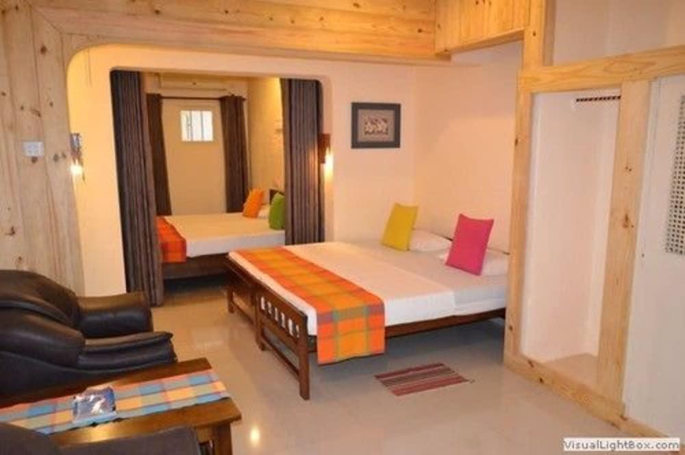 Morning Star Resorts Negombo Buitenkant foto